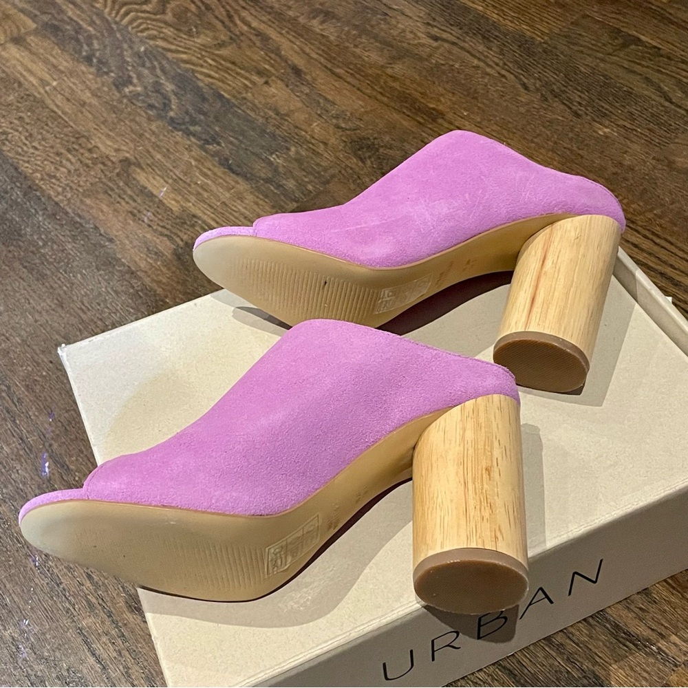 Sz 6 Brand new Urban Outfitters poppy suede wood heel mule in lilac - Picture 4 of 8